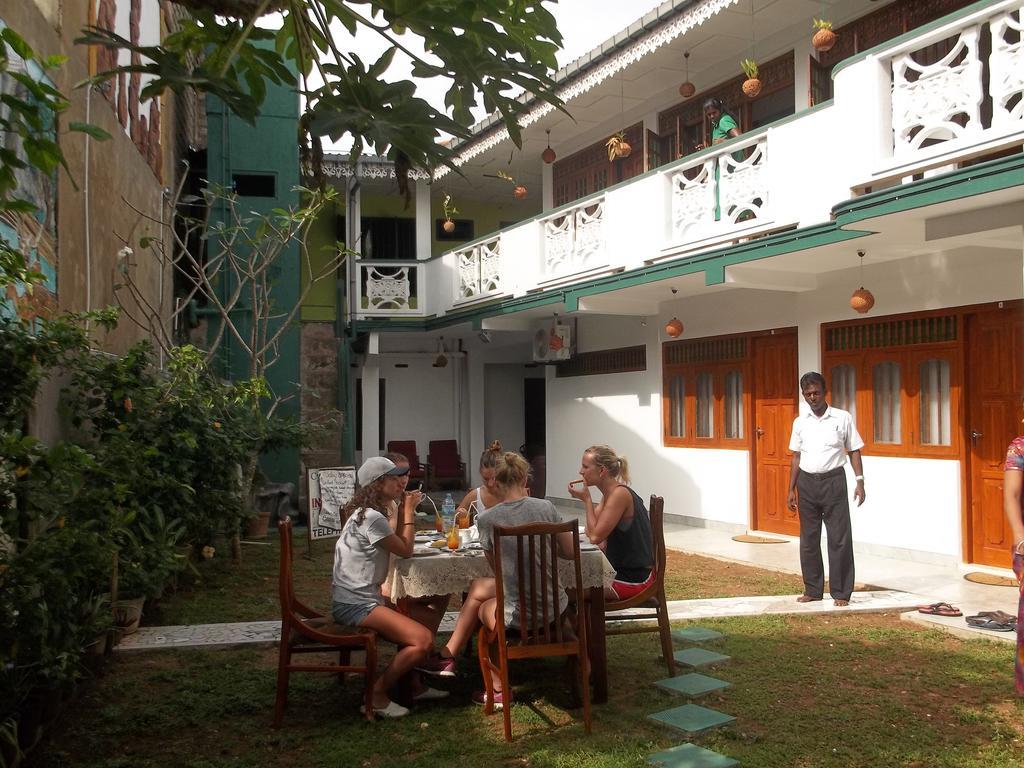 Srilanka Ayurveda Hotel Hikkaduwa Εξωτερικό φωτογραφία