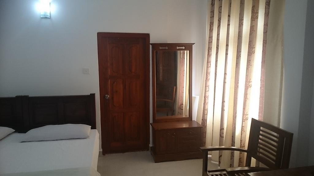 Srilanka Ayurveda Hotel Hikkaduwa Εξωτερικό φωτογραφία